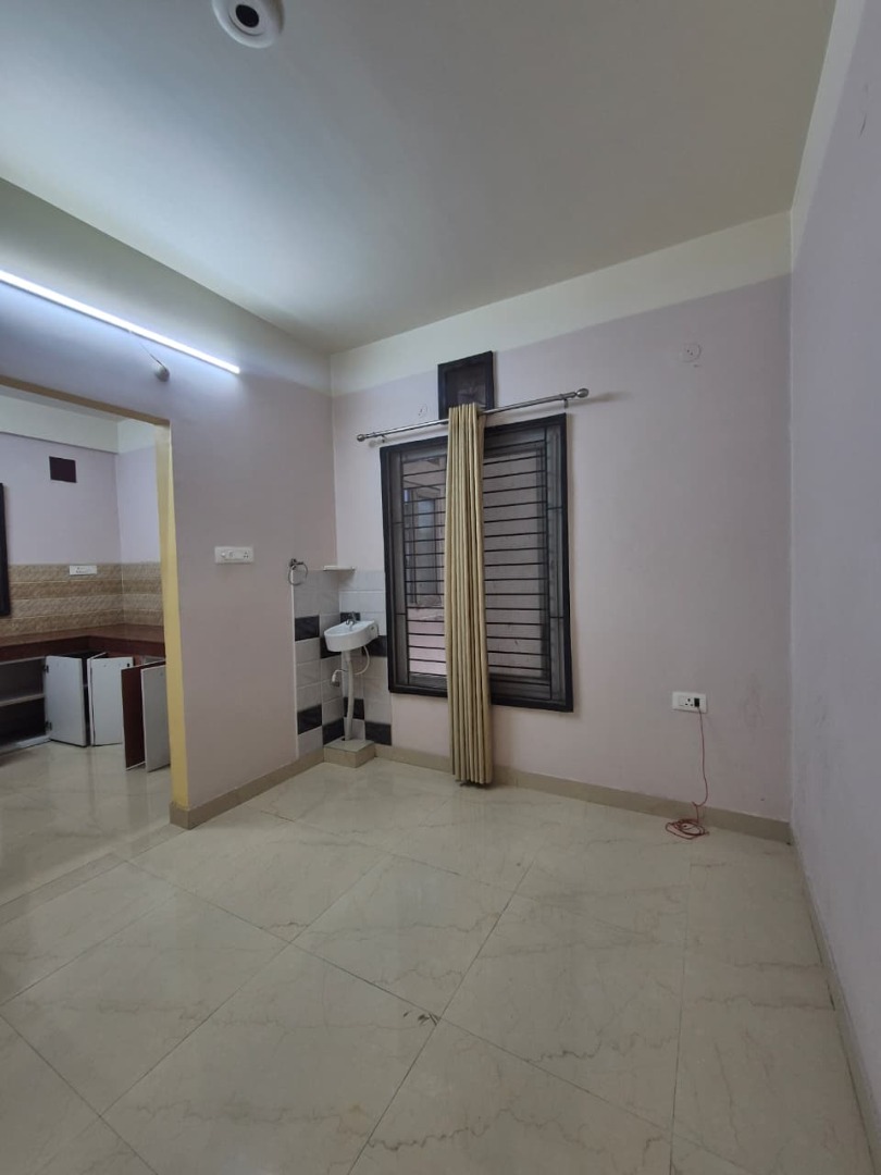 Unfurnished 3bhk in Survey, Guwahati, Assam, India for Rent